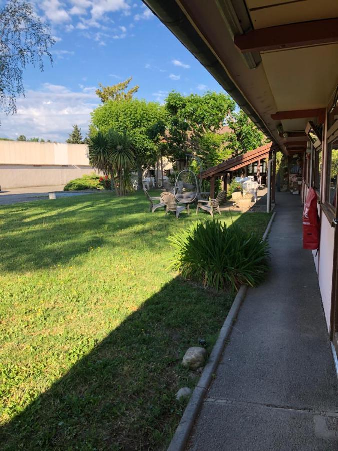 克里斯托酒店 亞維農 外观 照片